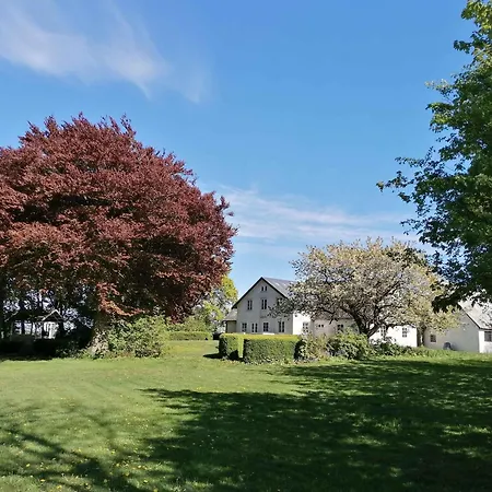 בית חווה Large Summerhouse On Danish Island Bornholm